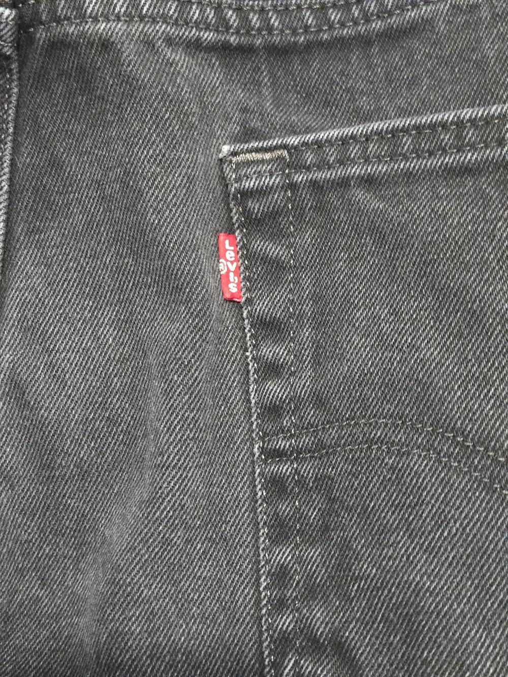 Levi’s 505 Black Jeans Men’s 42x29 Straight Leg Dark‎ Wash Denim Classic Fit